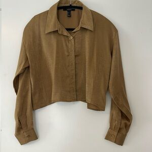 Silk cropped button up